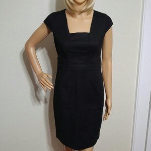 Banana Republic little black sheath dress size 0P